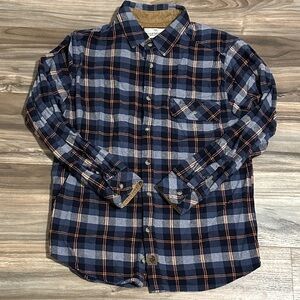 Legendary Whitetails Buck Camp Plaid Flannel Shirt Button-Up Men’s Sz. M Casual